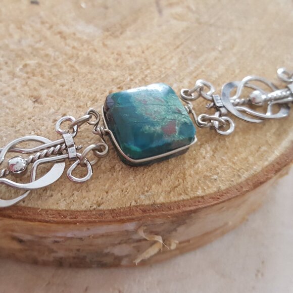 Turquoise Bohemian Style Bracelet - Picture 4 of 7